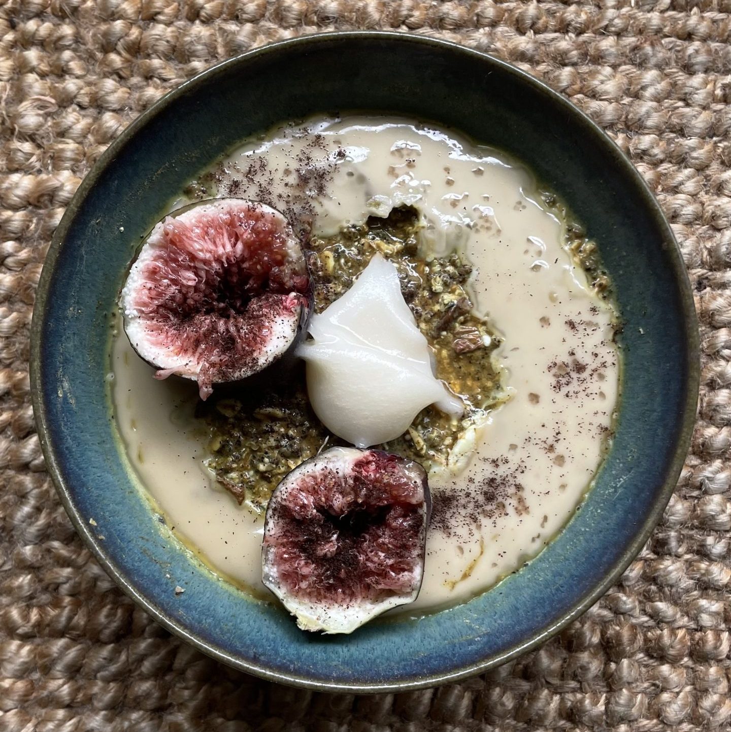 Haferporridge mit Feigen